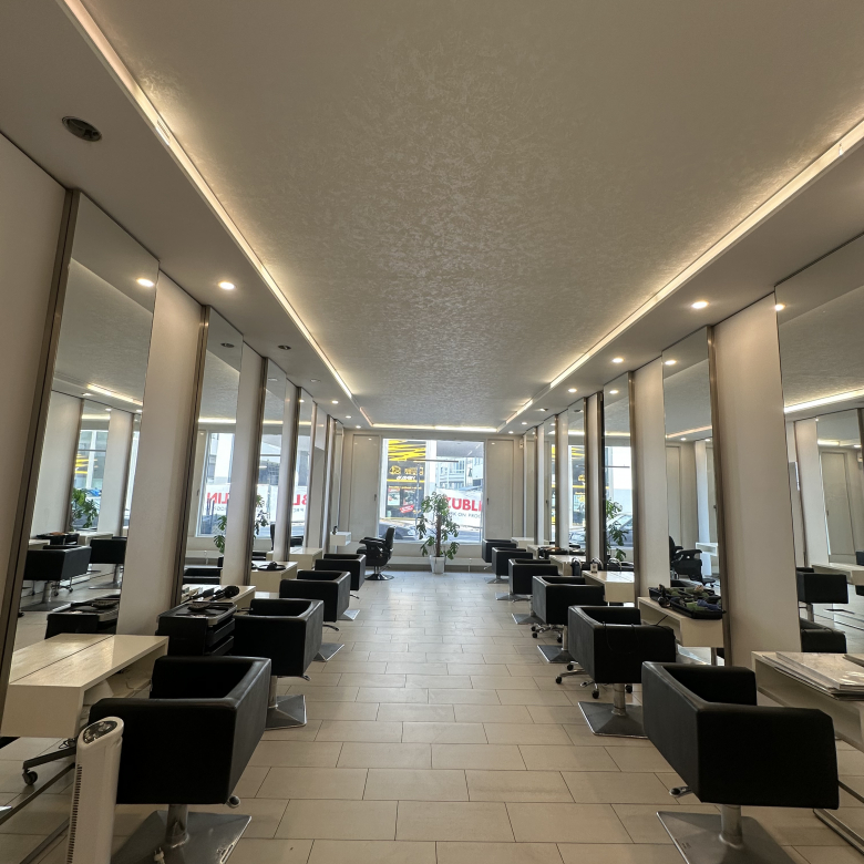 Stilvoller Friseursalon in begehrter Stuttgarter Innenstadtlage zu vermieten